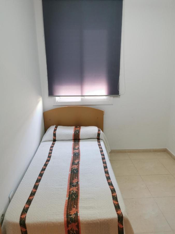 Hostal Residencia Celma Sant Carlos de la Ràpita Exterior foto